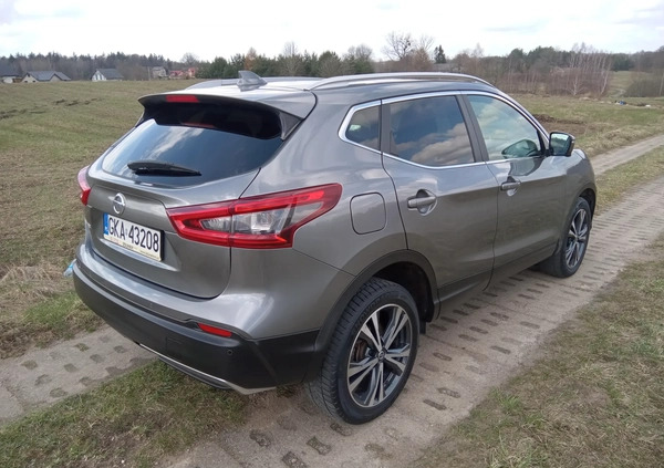 Nissan Qashqai cena 69990 przebieg: 70000, rok produkcji 2018 z Kartuzy małe 277